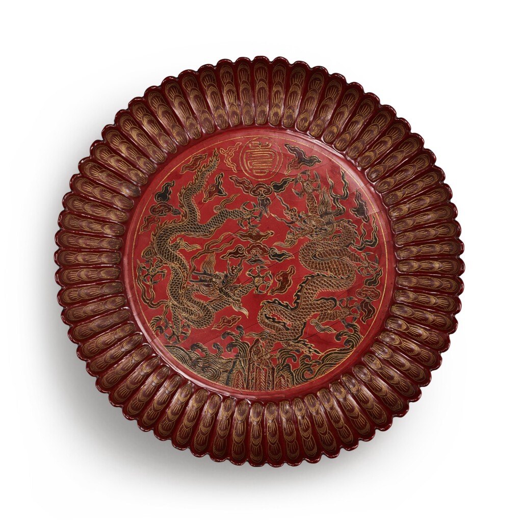 Kazaklar boshdan-oyoq ot otdilar. Yapon ayollaridagi külotlar (foto)